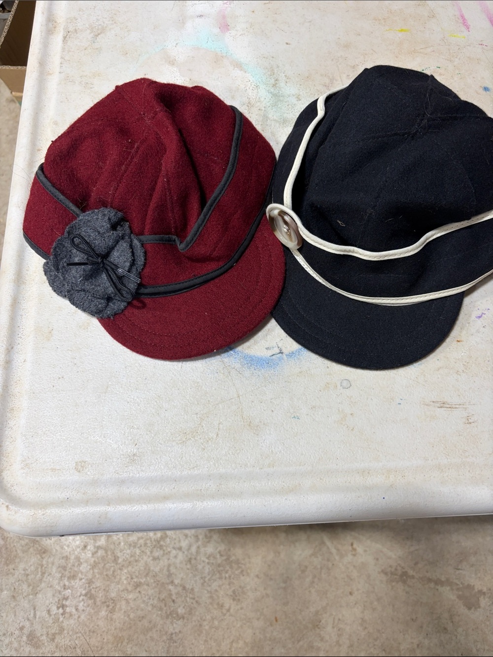 Burgundy Wool-Blend Newsboy Cap with Charcoal Flower Accent